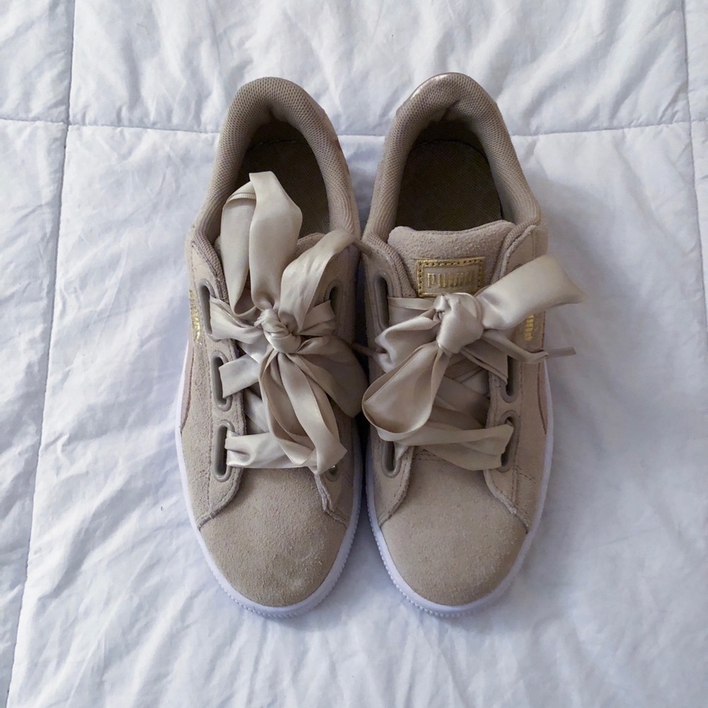 PUMA Suede Heart Bubble Tan Sneakers